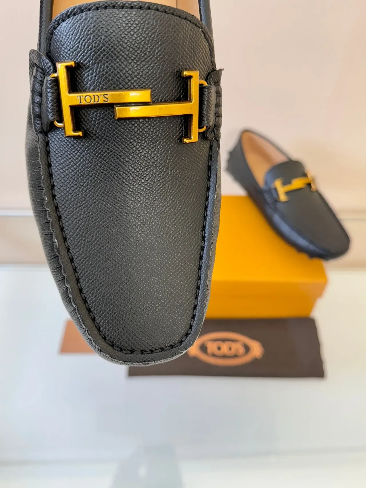 Tod's Gommino Black Gold Pebble-Sole H-Bit Hardware Loafer 3