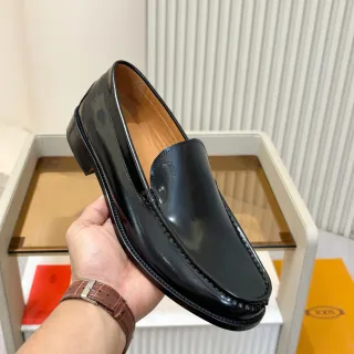 Tod's Gommino Loafer Black Patent Leather Loafer