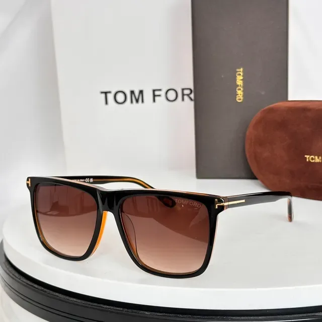 Tom Ford Black Gold Rectangular Acetate Frame T-Bar Temple Accents Sunglasses 4