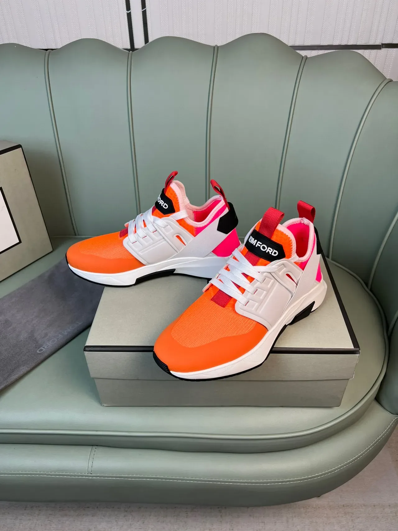 Tom Ford Sneakers Lifestyle Maille Haut Orange Rouge Midsole Sculpté Blanc 8