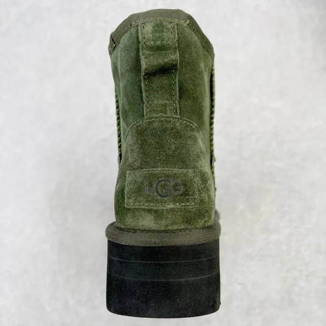 UGG Army Green Black Suede Upper Platform Sole Snow Boots 8