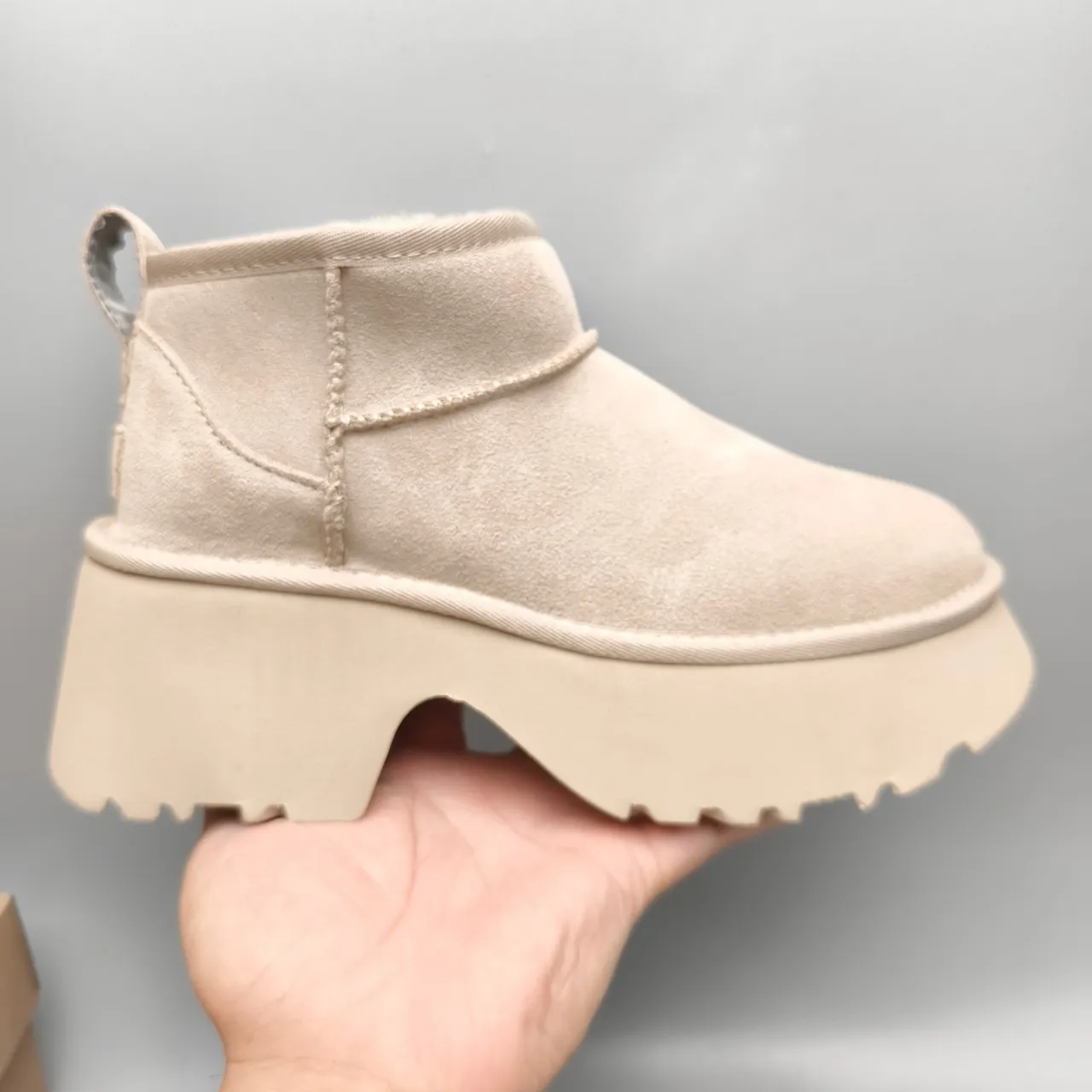 UGG Beige Suede Upper Platform Sole Snow Boots 3