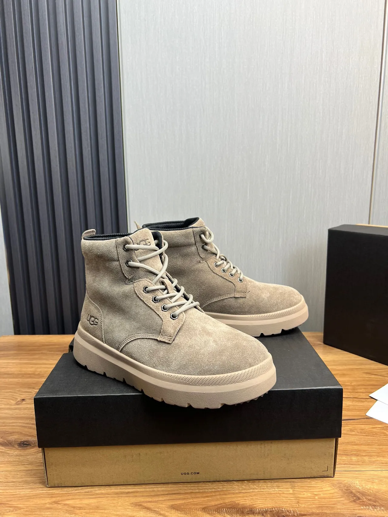 UGG Beige Suede Upper Platform Sole Work Boots 2