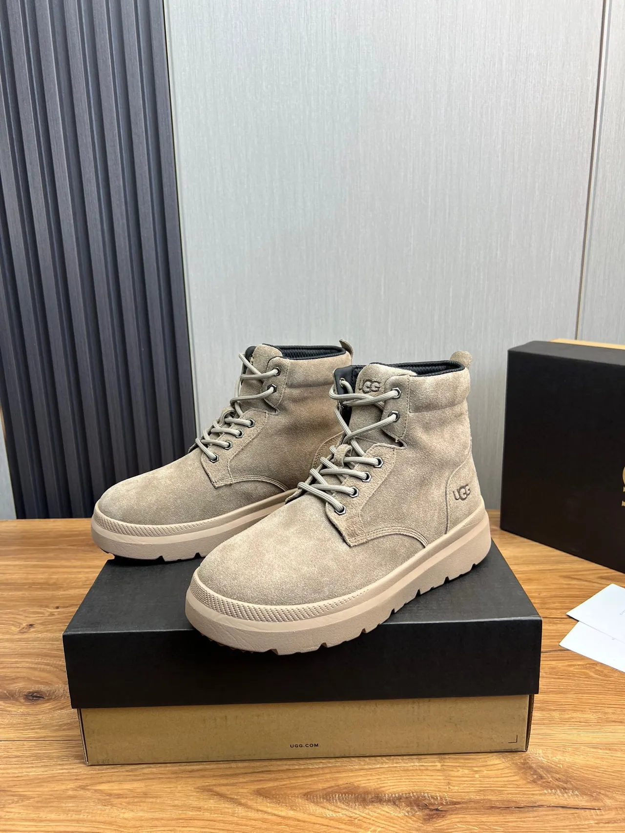 UGG Beige Suede Upper Platform Sole Work Boots 3