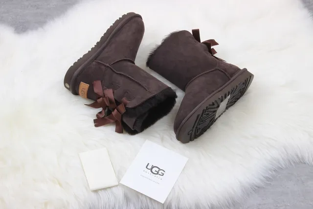 UGG Classic Brown Black Suede Upper Shearling Lining Ankle Boots 3