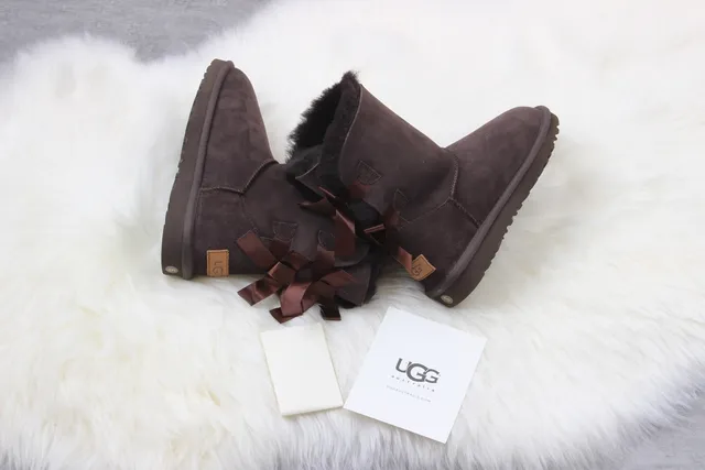 UGG Classic Brown Black Suede Upper Shearling Lining Ankle Boots 4