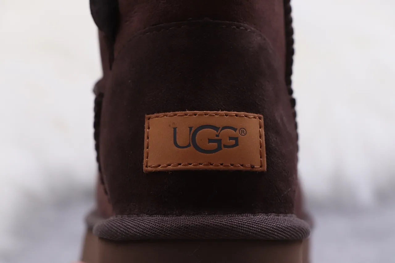 UGG Classic Short Brown Suede Shearling-Lined Snow Boots 3