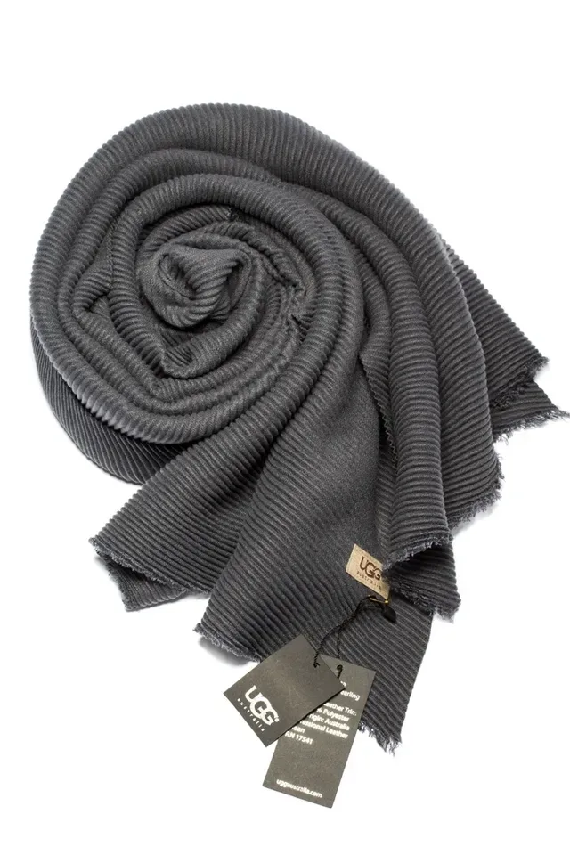 UGG Gray Ribbed Charcoal Scarve 6