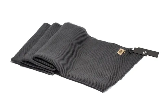 UGG Gray Ribbed Charcoal Scarve 11