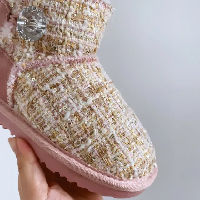 UGG Bottes de neige rose beige avec dessus en tweed et doublure en shearling 16
