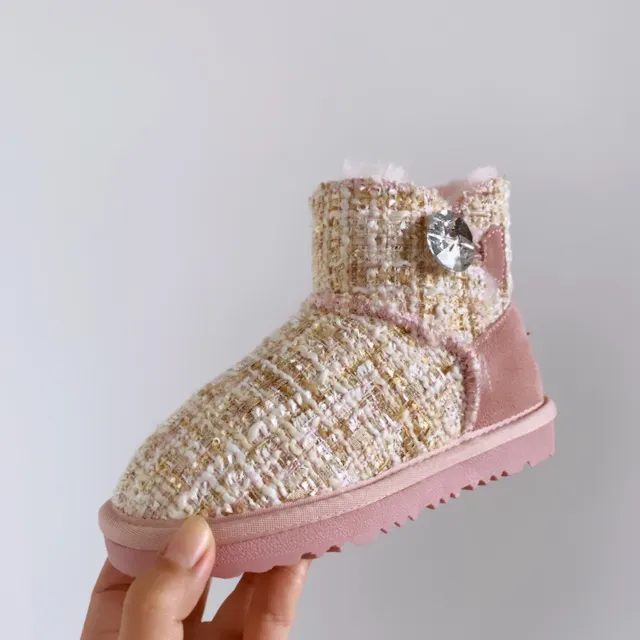 UGG Bottes de neige rose beige avec dessus en tweed et doublure en shearling 19