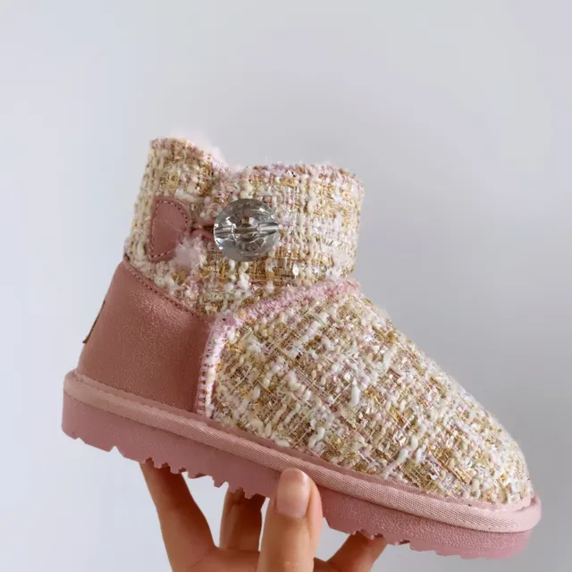 UGG Bottes de neige rose beige avec dessus en tweed et doublure en shearling 21