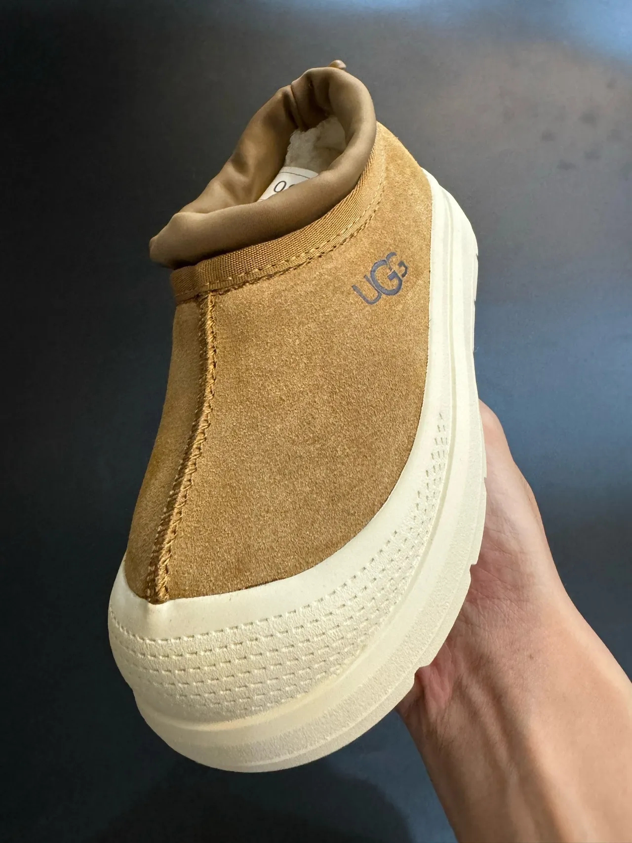 UGG Tasman Bege Branco Slip-On Plataforma Sola Sapatos Casuais 9