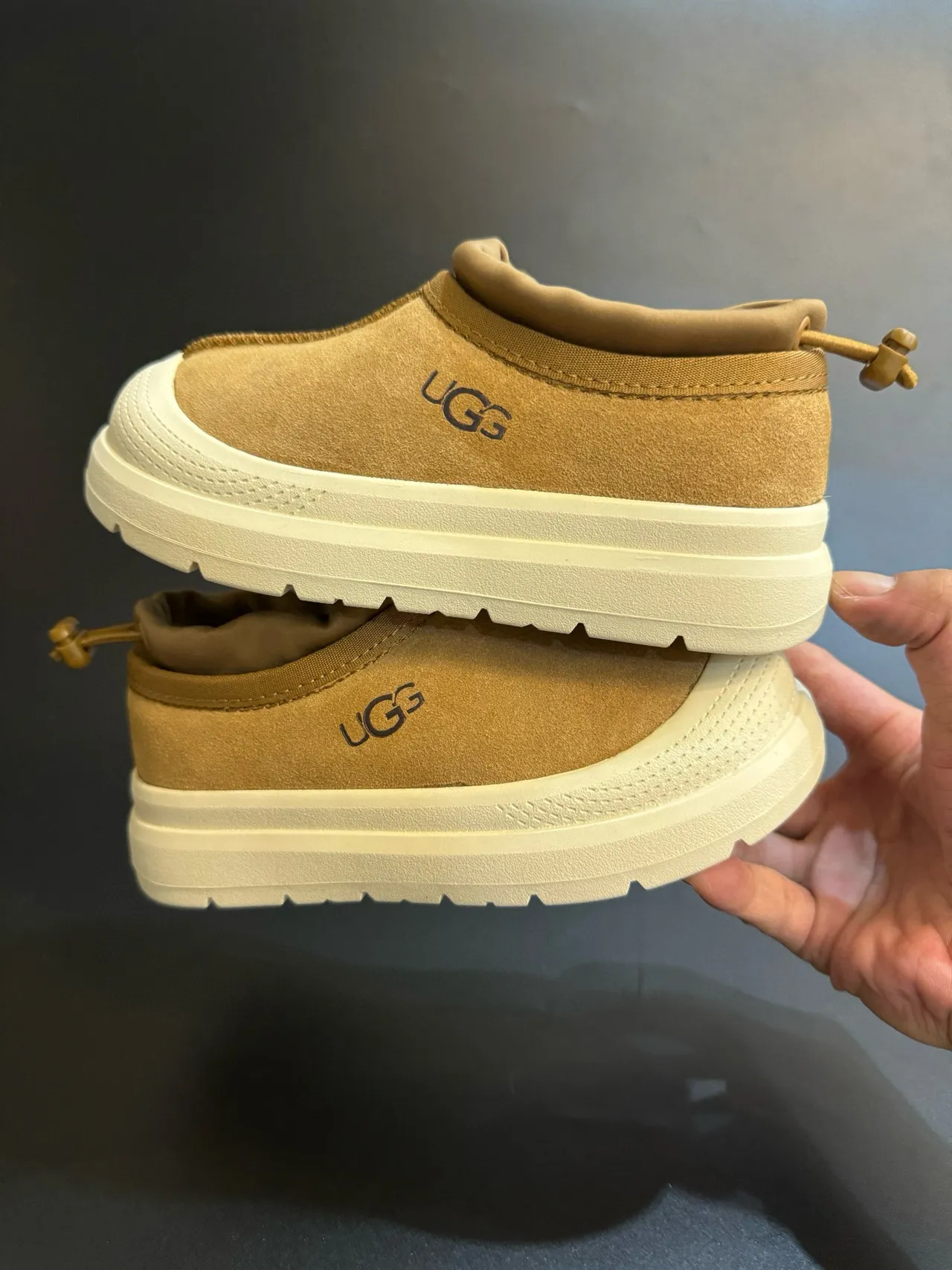 UGG Tasman Bege Branco Slip-On Plataforma Sola Sapatos Casuais 13