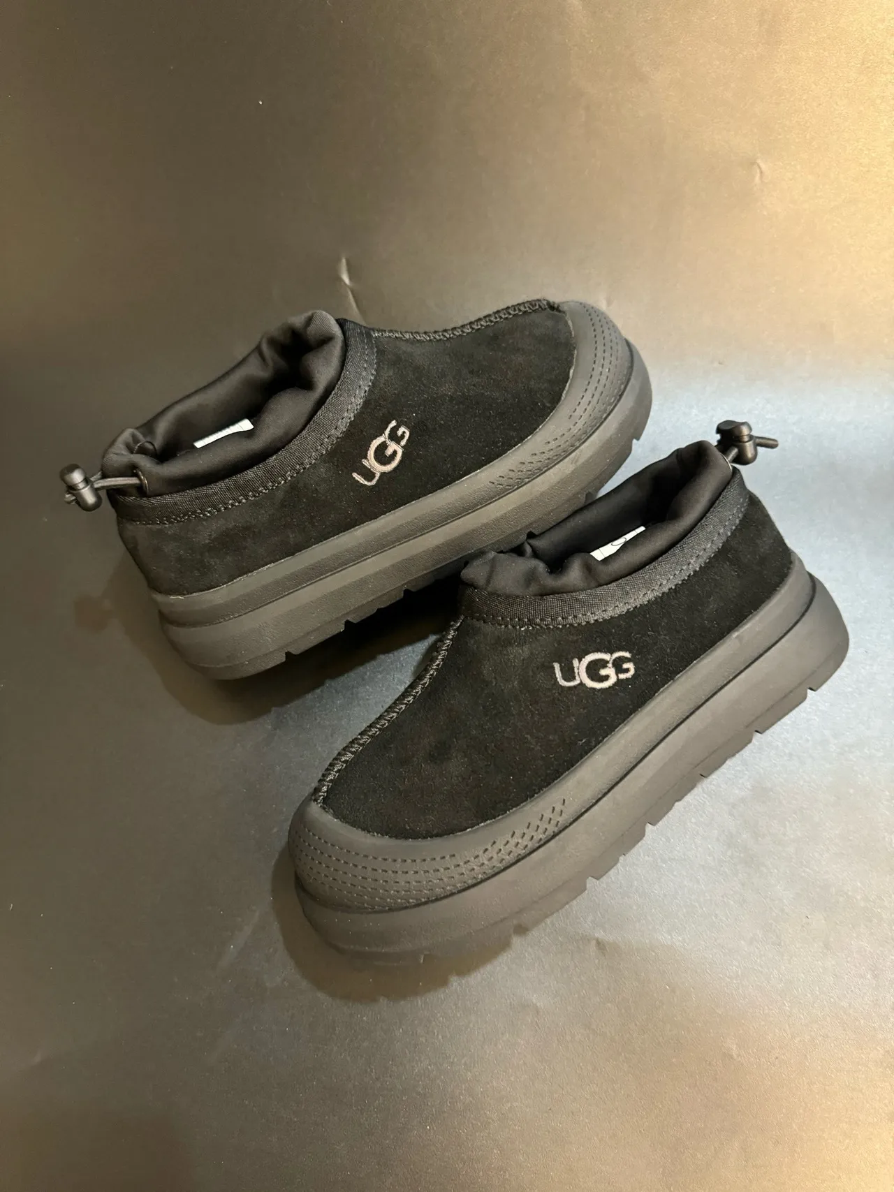 UGG Tasman Bege Branco Slip-On Plataforma Sola Sapatos Casuais 23