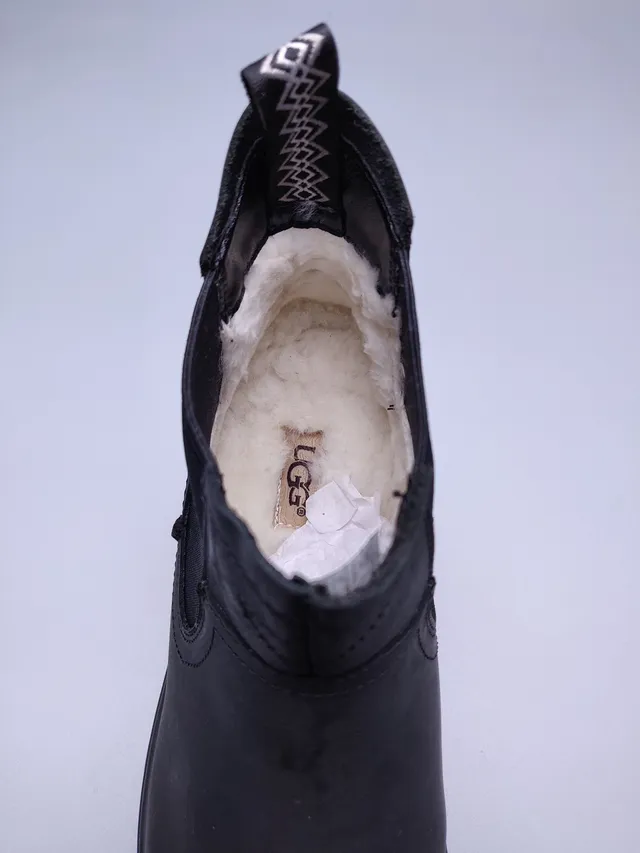 UGG Tasman Black Leather Chelsea Boots 5