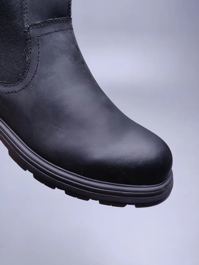 UGG Tasman Black Leather Chelsea Boots 11