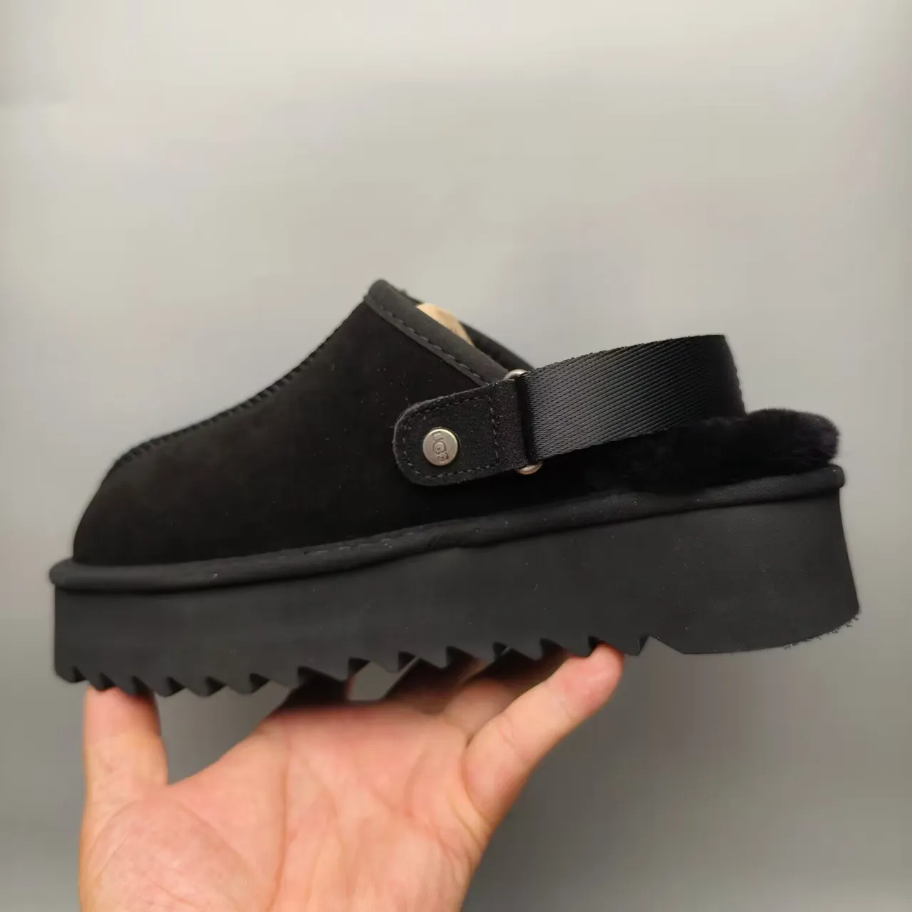 UGG Tasman Black Platform Slipper 4
