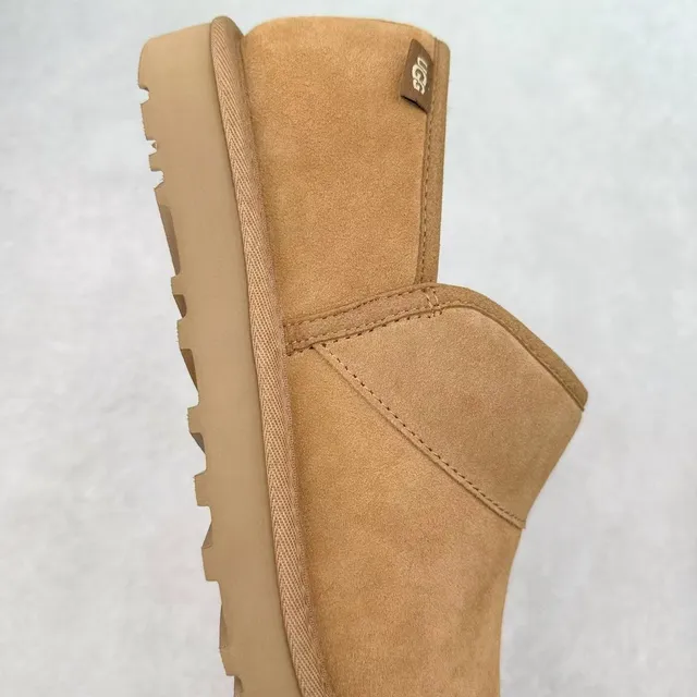 UGG Tasman Tan Suede mocassins slip-on 6