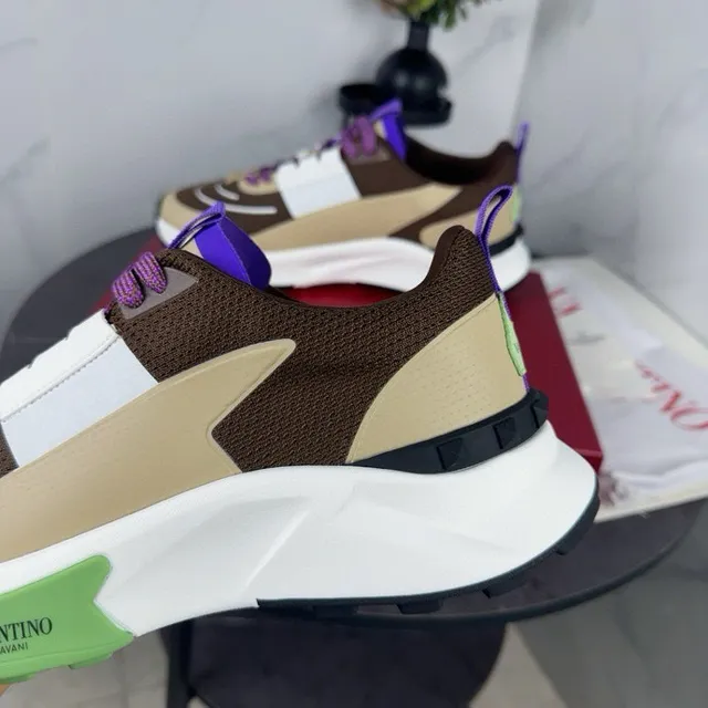 Valentino bege marrom sola multi-panel parte superior tênis chunky 9