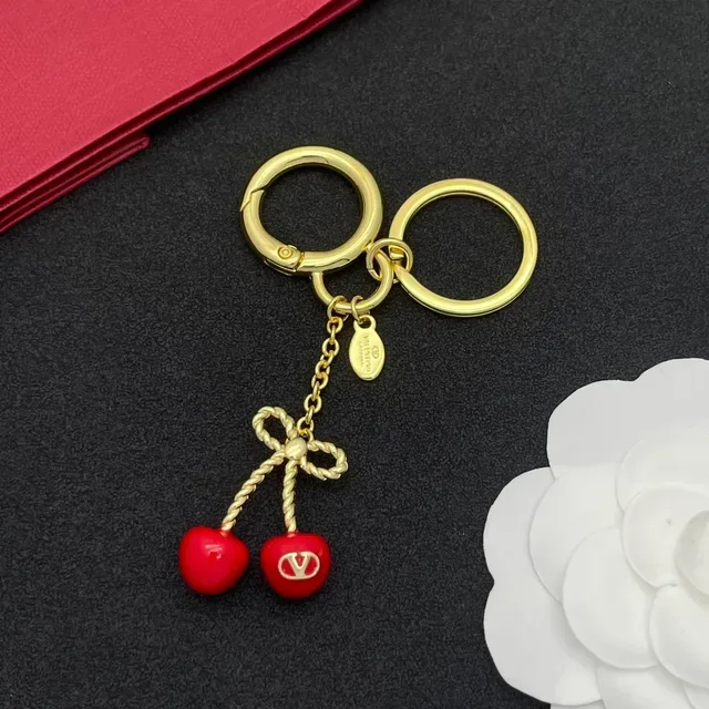 Bracelet Valentino Cherry Bow Or Rouge Métal Corde Tordue 7