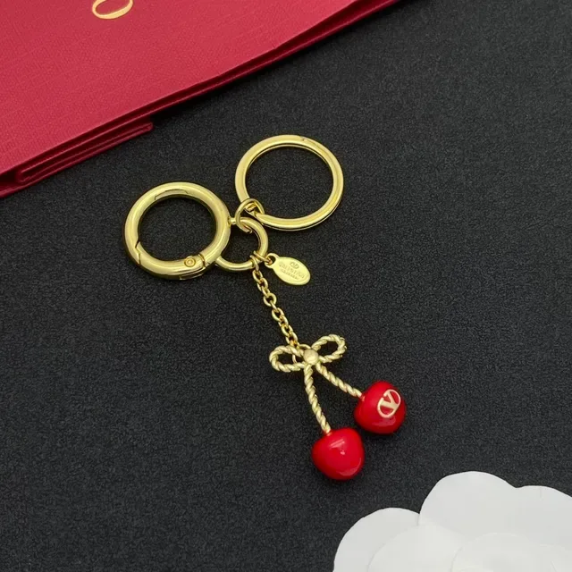 Bracelet Valentino Cherry Bow Or Rouge Métal Corde Tordue 8