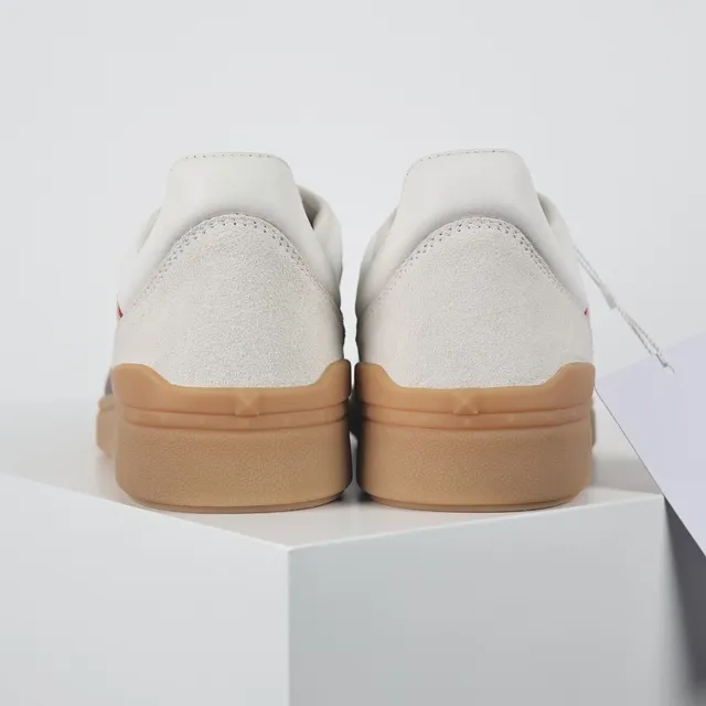 Valentino Garavani Off-White Bordeaux Rayé Sneakers Lifestyle 8