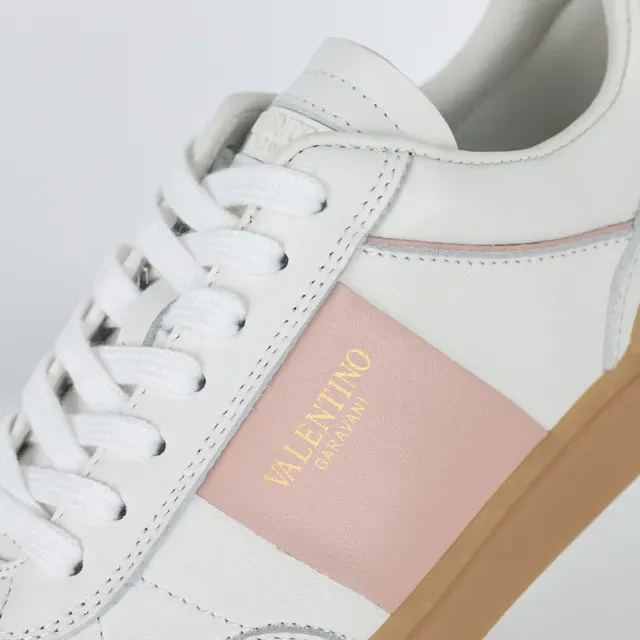 Valentino Garavani Sneakers Lifestyle Blanc et Rose en Cuir 6