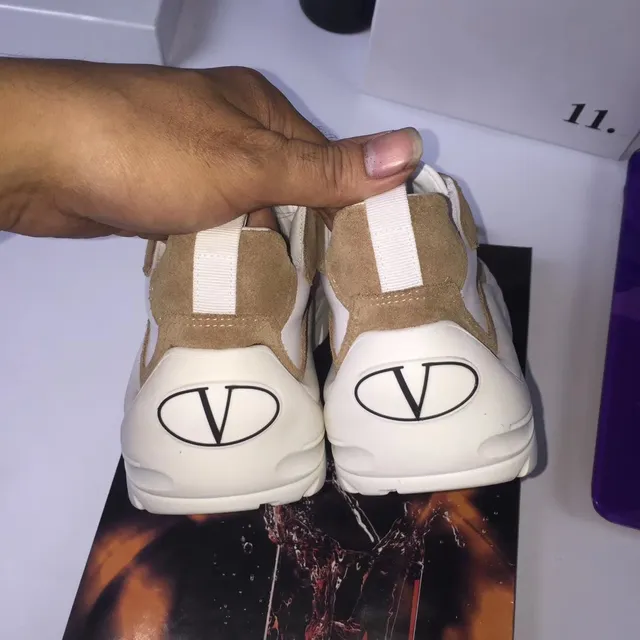 Valentino Garavani Branco e Bege Sola de Plataforma Couro e Camurça Misturados Tênis Chunky 3
