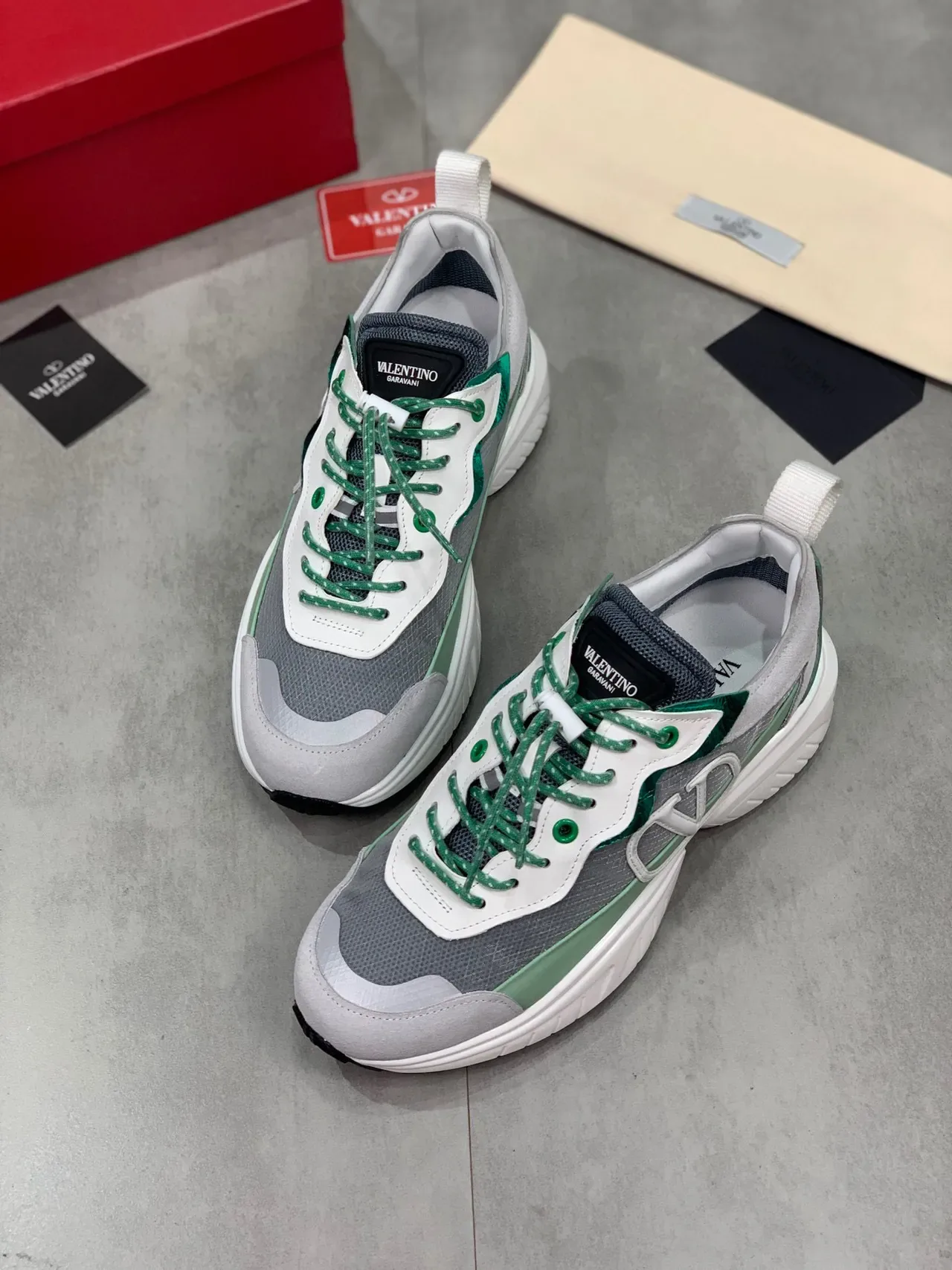 Valentino Gris Semelle Verte Maillage Avec Couches Et Synthétique Supérieur Baskets Chunky 6