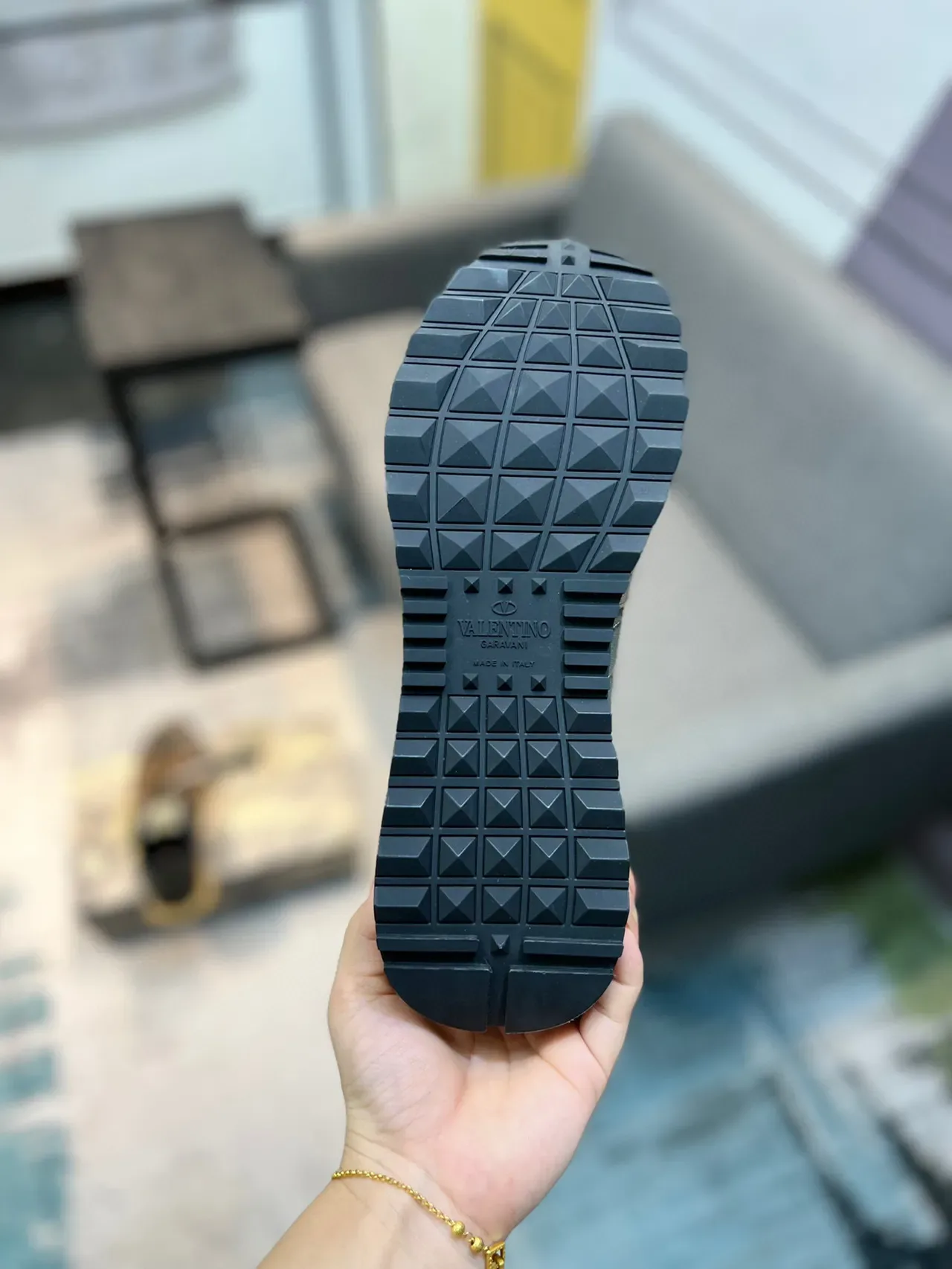 Sneakers lifestyle Valentino Rockstud camouflage suède 5