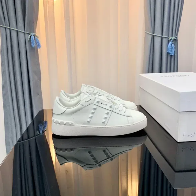 Sneakers Lifestyle Valentino Rockstud Studded Tout Blanc 9