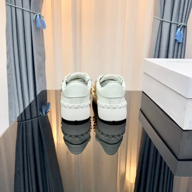 Valentino Rockstud Studded Strap White Leather Lifestyle Sneakers 6