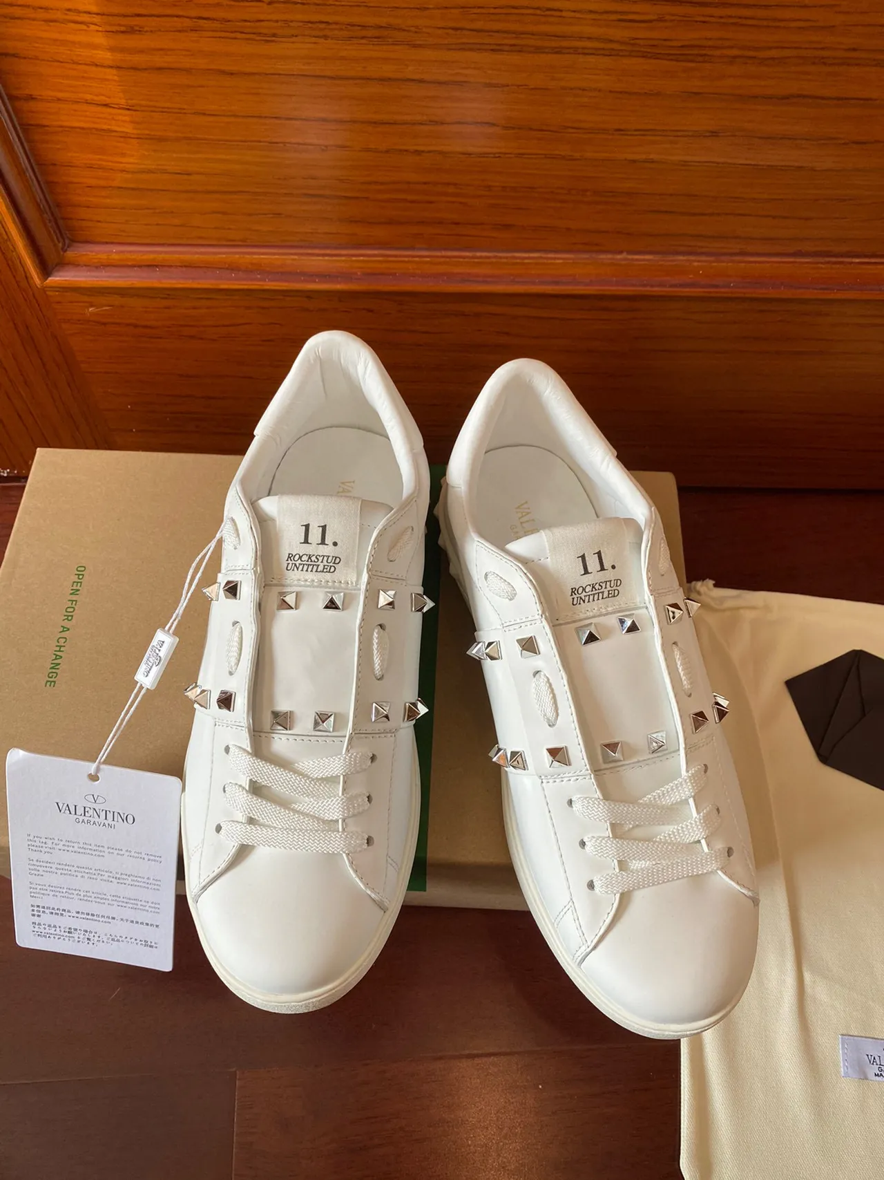 Valentino Rockstud Studded White Leather Lifestyle Sneakers 5