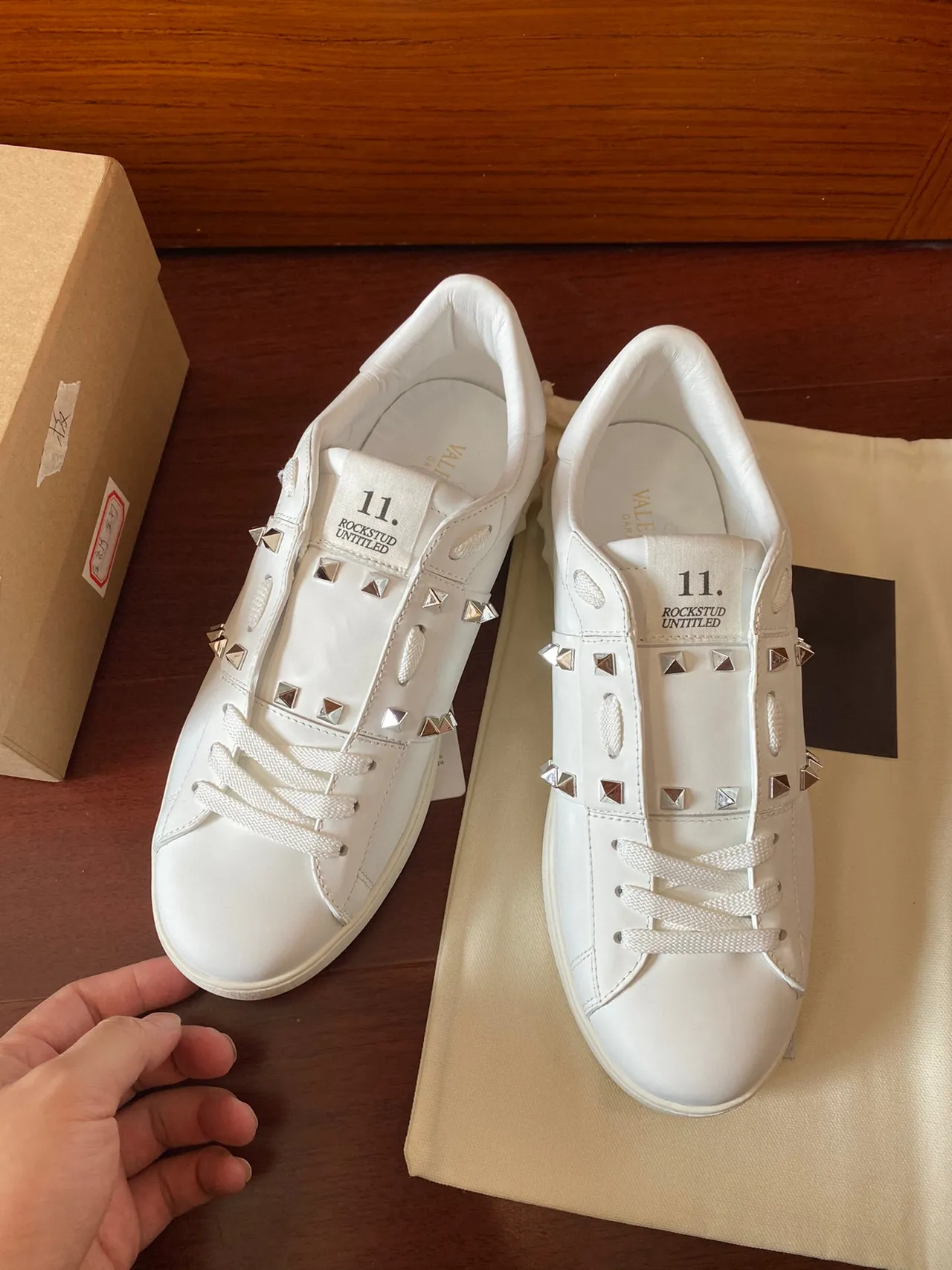 Valentino Rockstud Studded White Leather Lifestyle Sneakers 9