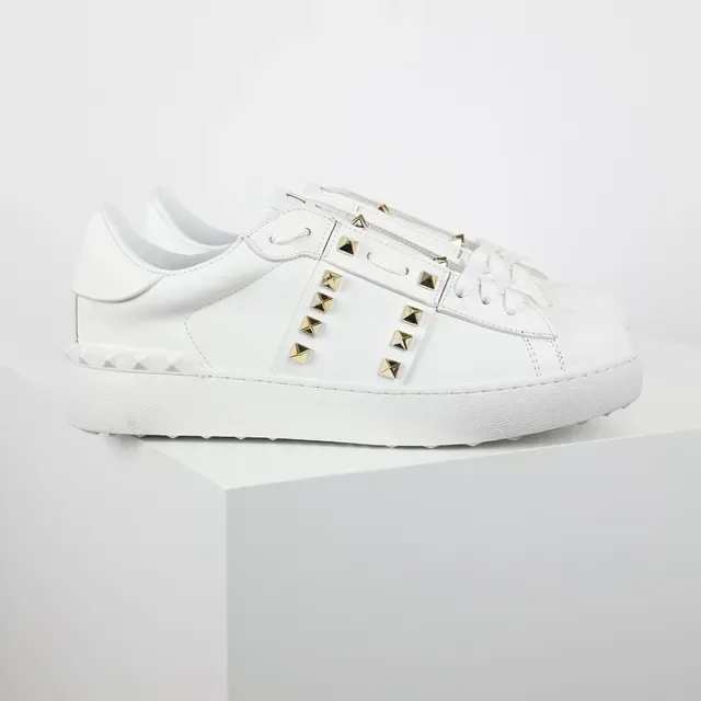 Valentino Rockstud Tênis Lifestyle de Couro Branco com Stud de Ouro 3