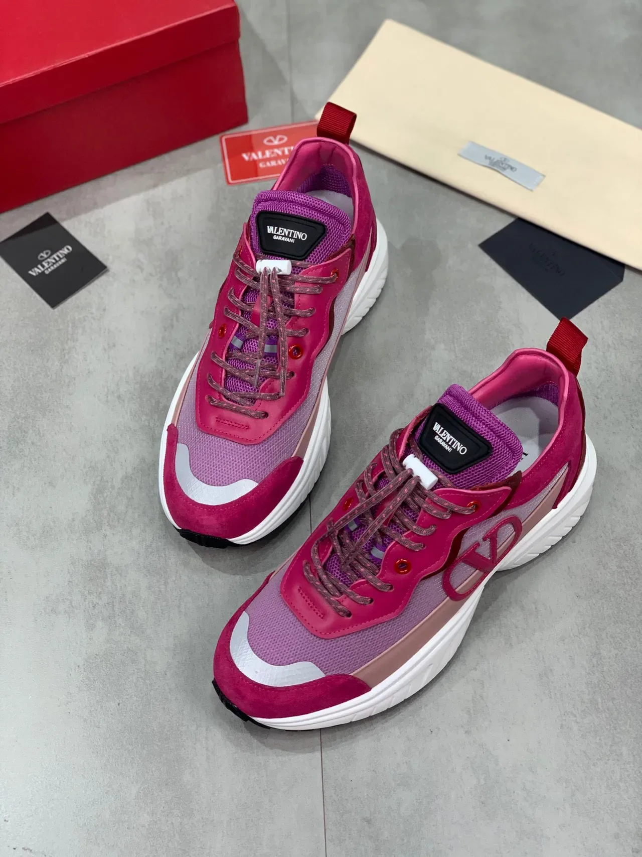 Valentino VLogo Chunky Sneaker Rosa e Branco 7