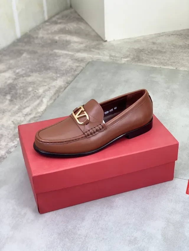 Valentino VLogo Loafer Marrom Dourado Couro Fivela Loafer 5