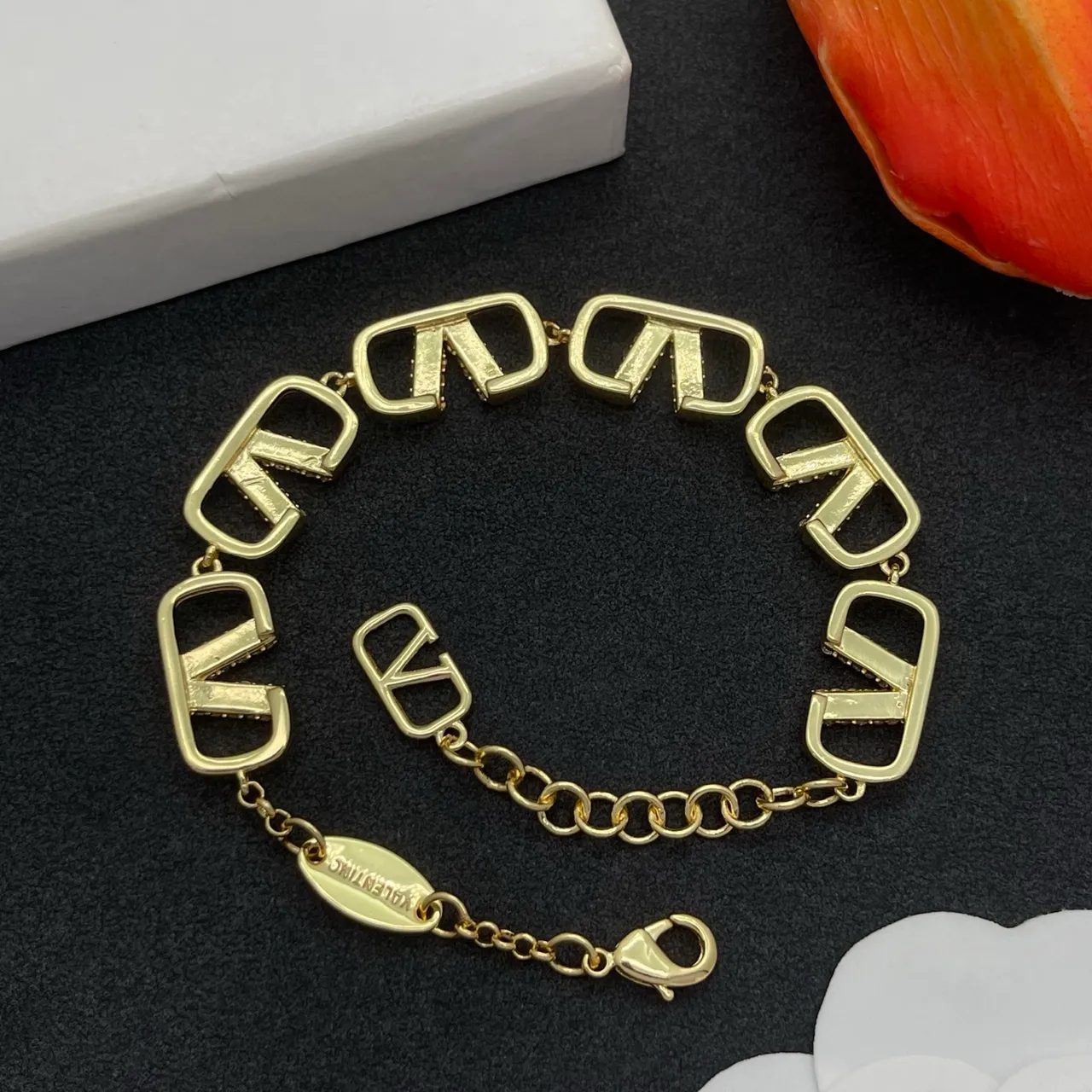 Valentino VLOGO Bracelet Chaîne Pavé Cristal Or-ton 7