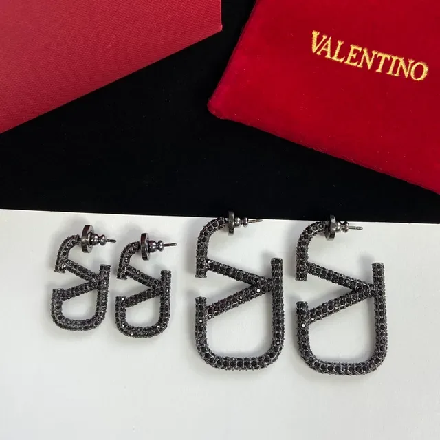 Valentino VLTN Pavé Brincos Stud Cristal Preto Logo 7