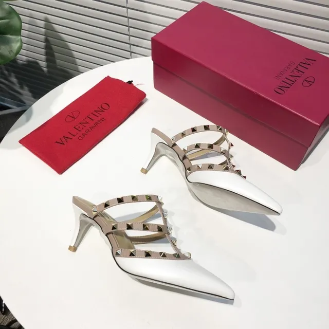 Valentino White Beige Pointed-Toe Stiletto Heel Pump 4