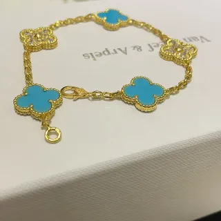 Van Cleef & Arpels Alhambra Five Motif Turquoise و Pavé سوار
