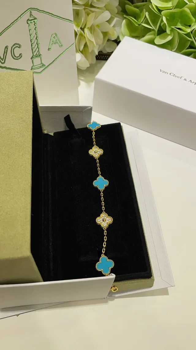 Van Cleef & Arpels Alhambra Five Motif Turquoise e Pavé Pulseira 7