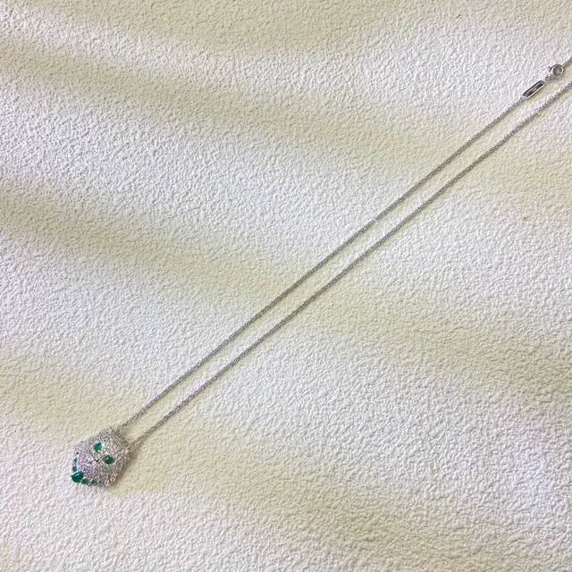 Van Cleef & Arpels Panthère Tête de Panthère Pavé Émeraude Collier 3