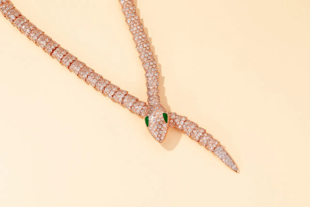 Van Cleef & Arpels Serpent Bohème Pavé Diamant Or Rose Collier Serpent 8