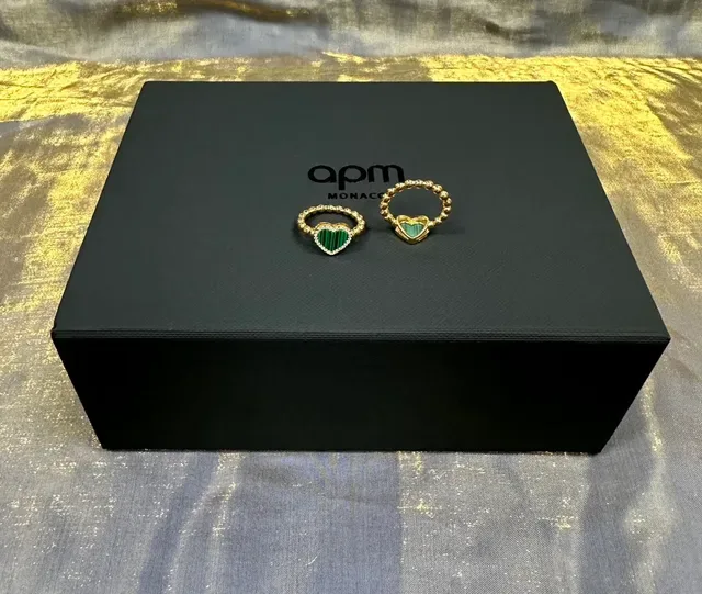 Van Cleef & Arpels Sweet Alhambra Anel Coração Malachita e Diamante 3