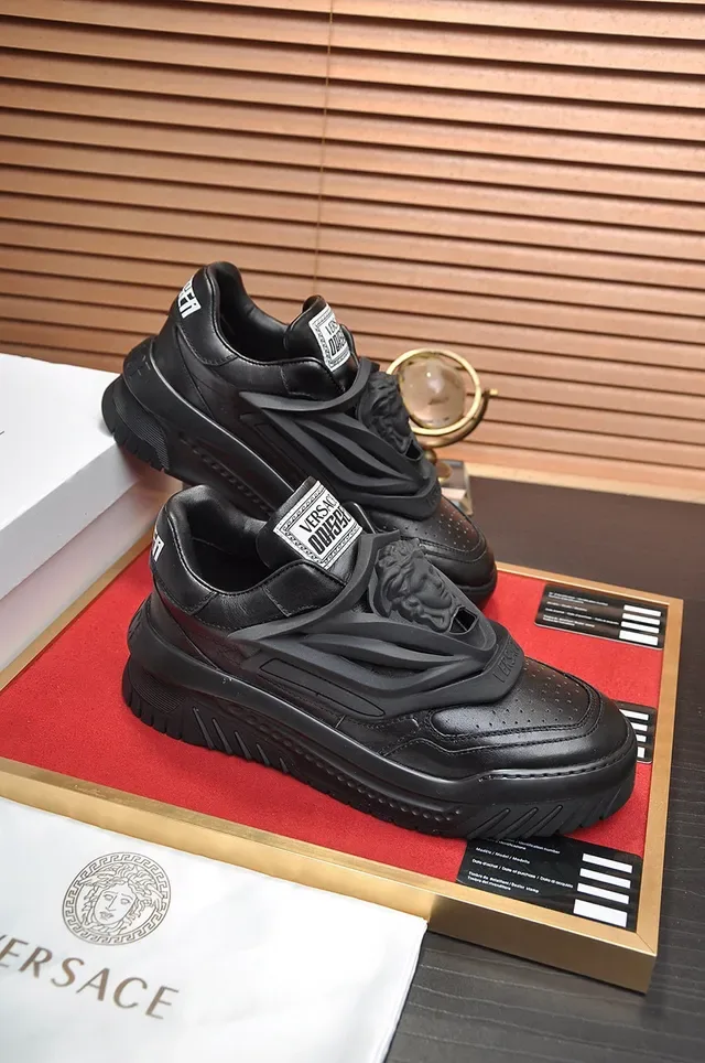 Versace Chain Reaction Black Laceless Lifestyle Sneakers 5