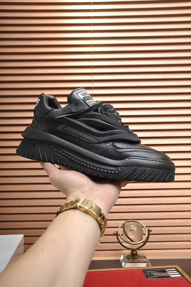 Versace Chain Reaction Black Laceless Lifestyle Sneakers 7