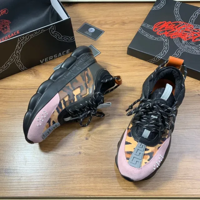 Versace Chain Reaction Camouflage et Daim Rose Chunky Sneakers 6