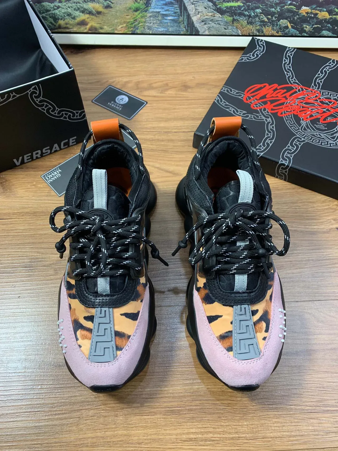 Versace Chain Reaction Camouflage et Daim Rose Chunky Sneakers 9